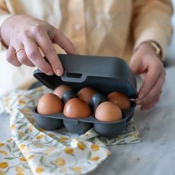 Koziol Eierbox In Grau -Le Creuset shop 7186 EGGS TO GO MINI 701 9