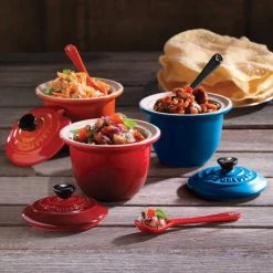 Le Creuset Serviertopf Mini In Ofenrot -Le Creuset shop Mini Serviertopf Stimmung l