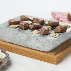 Täljsten Steksten-Kochstein Mit Korkuntersetzer -Le Creuset shop Steksten 1